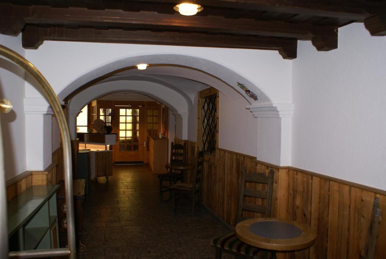 Historisches Hotel Piz Ela 贝尔京 外观 照片