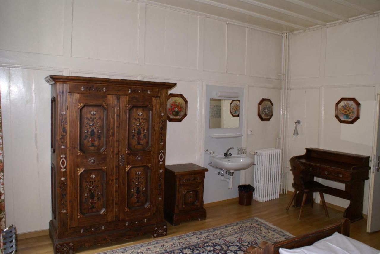 Historisches Hotel Piz Ela 贝尔京 外观 照片