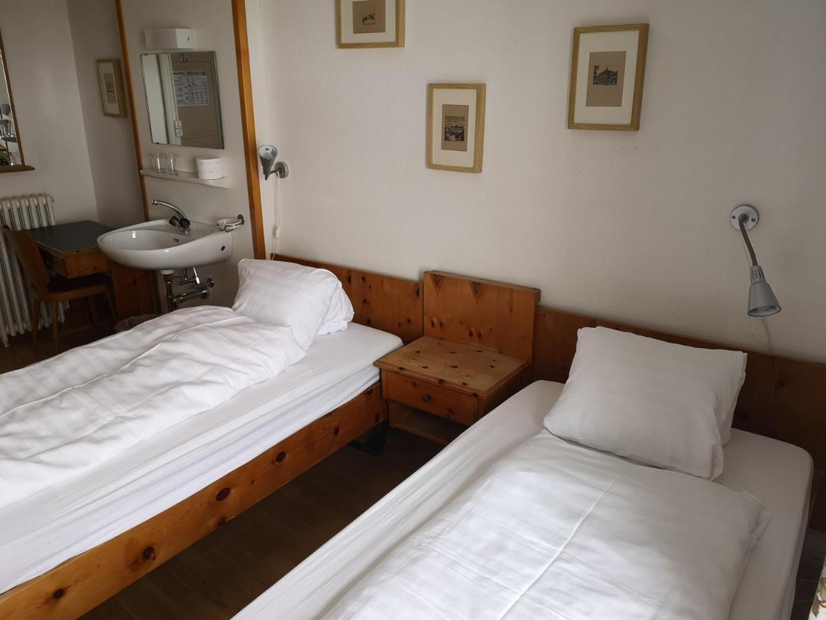 Historisches Hotel Piz Ela 贝尔京 外观 照片