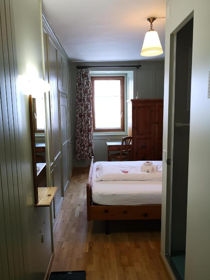 Historisches Hotel Piz Ela 贝尔京 外观 照片
